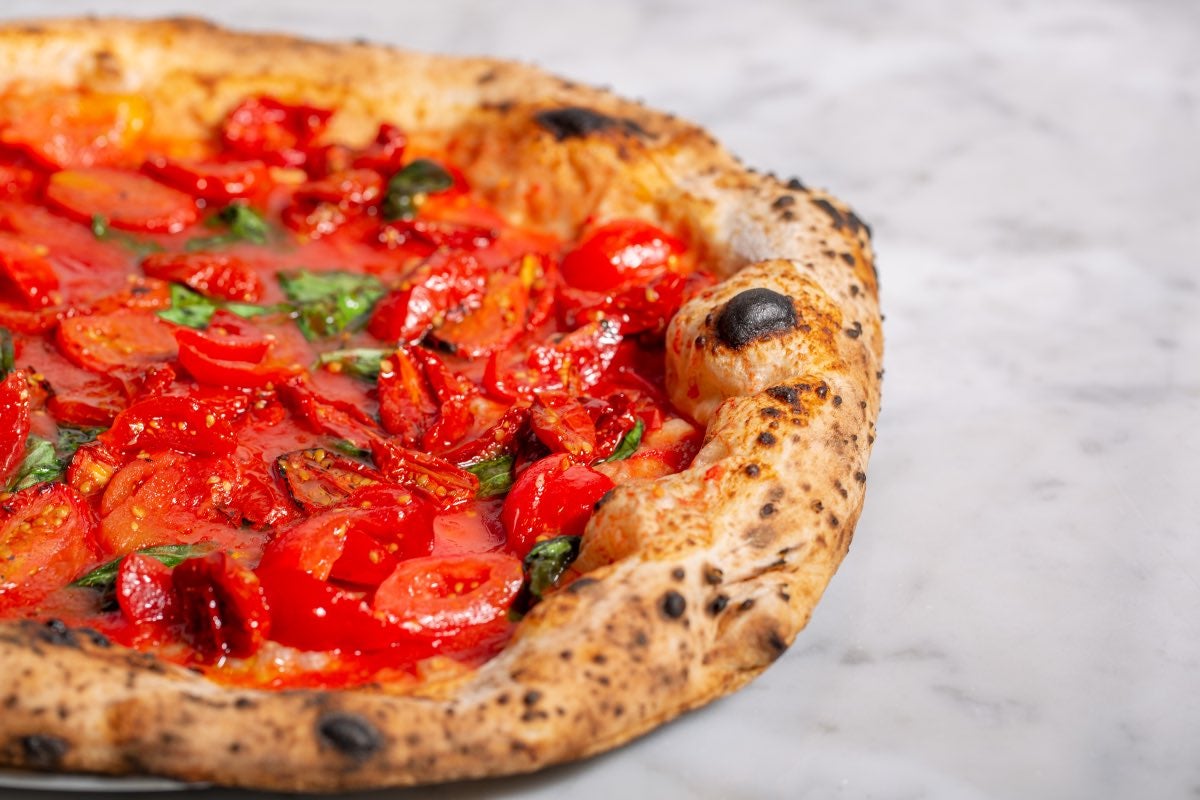Pizza ai 6 pomodori dei Fratelli Salvo 