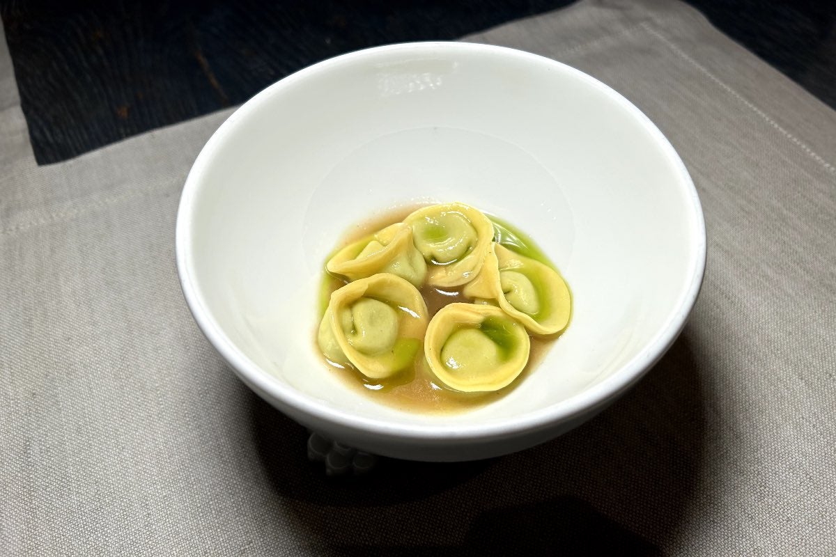 Tortelli di aglio orsino e caciotta stracchinata