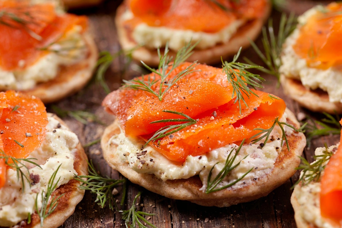 Salmone affumicato e formaggio fresco spalmabile