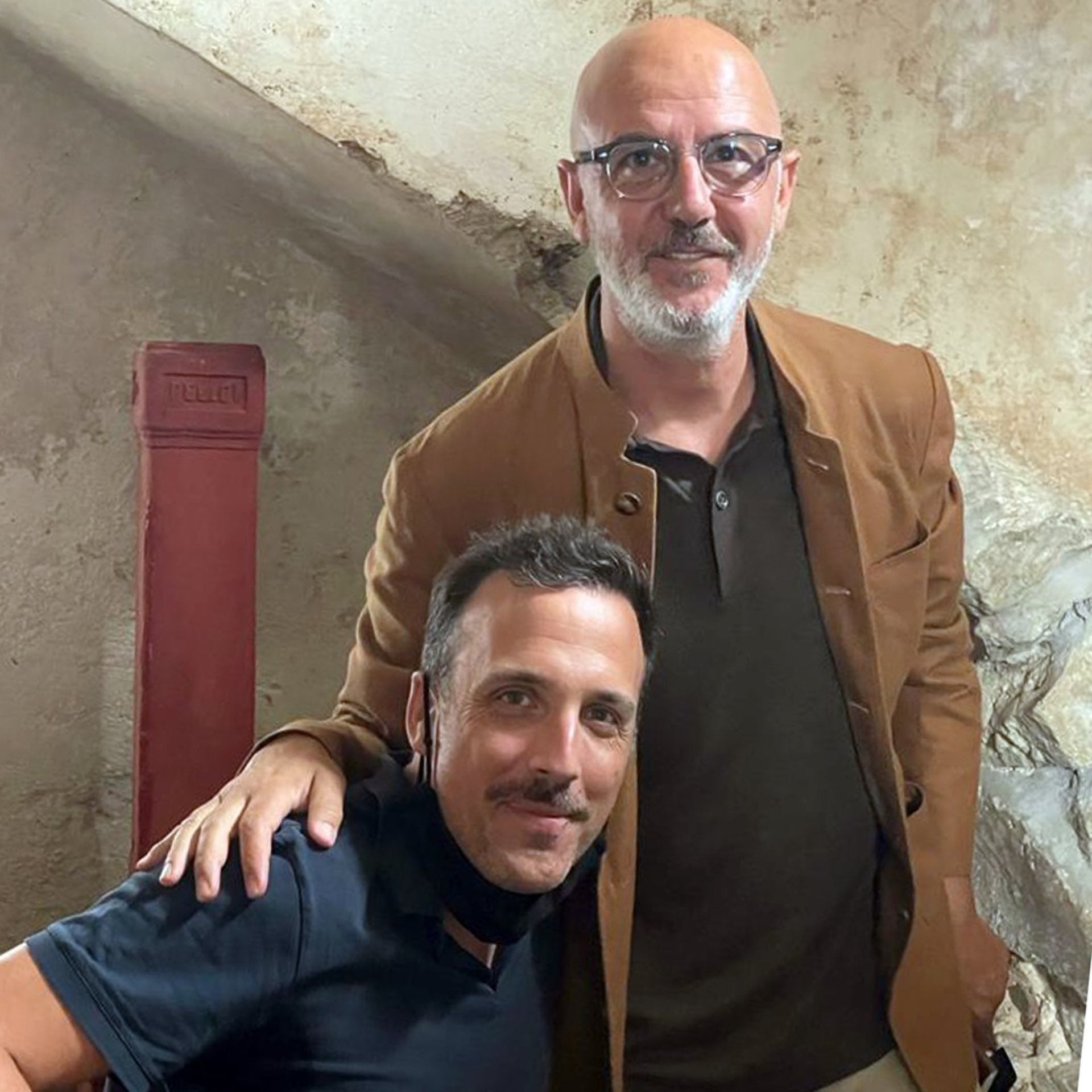 Franco Pepe durante le riprese di Chef's Table Pizza, con la troupe di Netflix