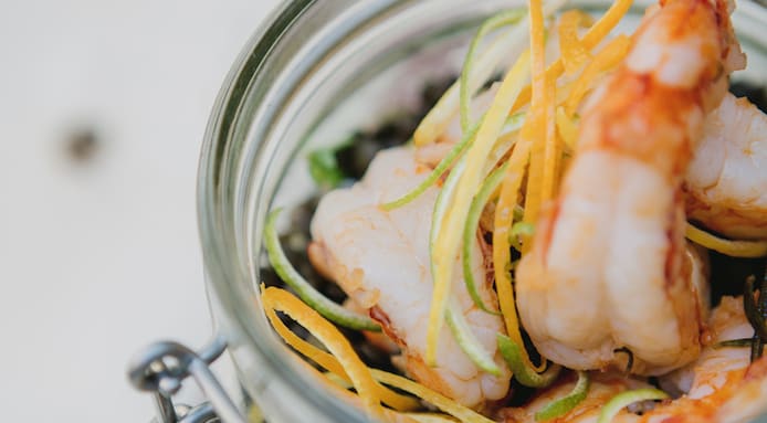 Insalata di gamberi e lenticchie nere