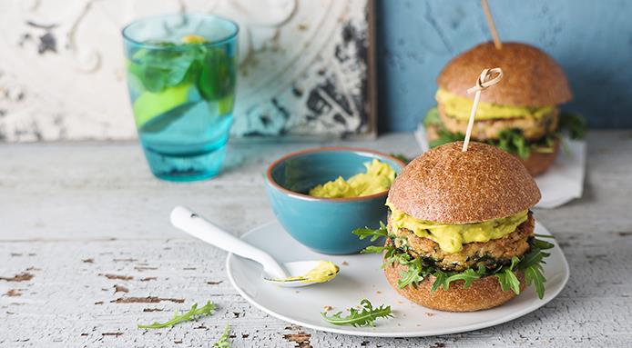 hamburger salmone e avocado