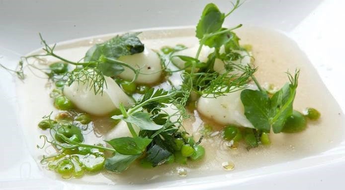 gnocchi marzolino piselli rape erbe di campo