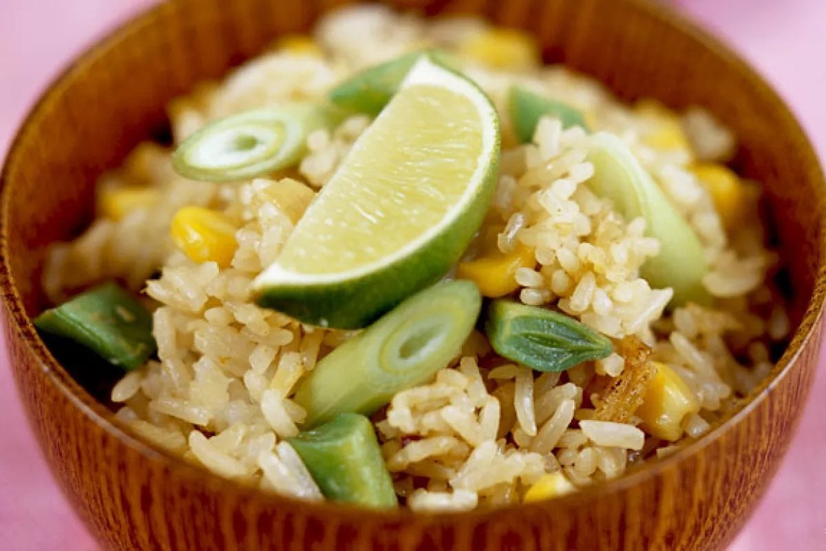 Riso fritto con verdure thai