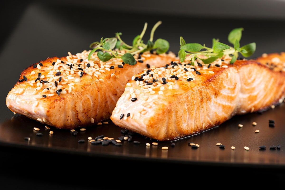 Salmone semi di sesamo e salsa di soia - Fine Dining Lovers