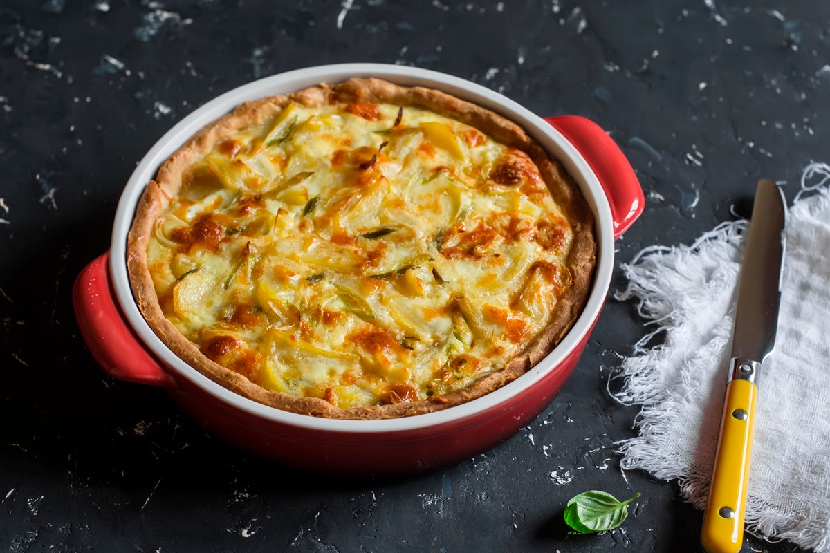 Torta salata patate e salsiccia senza uova