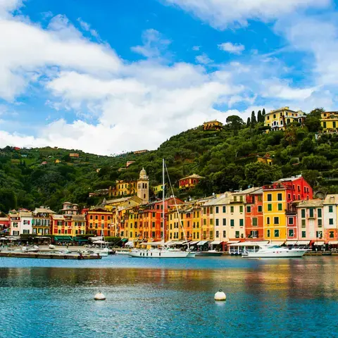 edifici durante il giorno