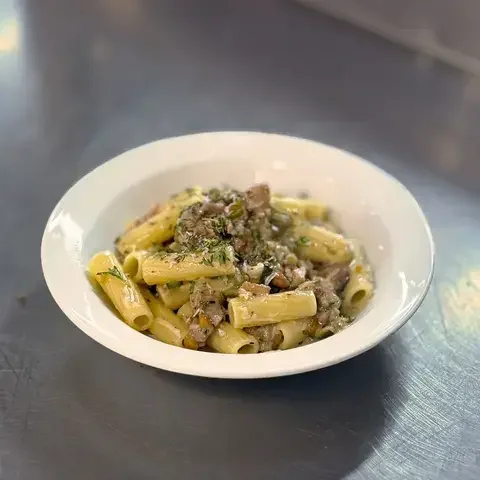 Tortiglioni al ragù di cortile