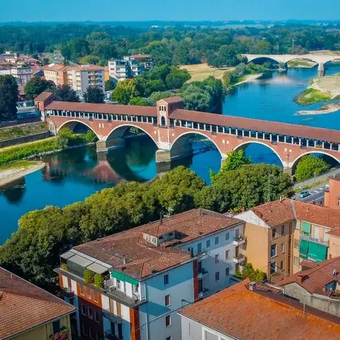Pavia