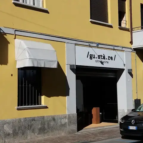 /gu.stà.re/ oltrecucina
