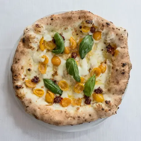 Angelo Pezzella - Pizzeria con cucina