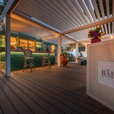 Bátu presso Grand Hotel Sanpietro