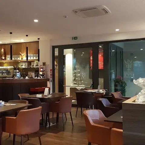 Bar Restaurant Société en Ville