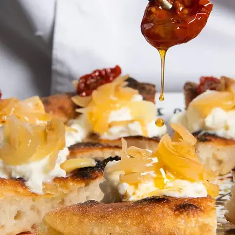 Canneto Beach 2 Pizza