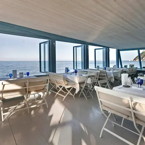 Clandestino Susci Bar