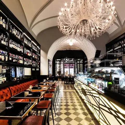 Diana's Place - Termini