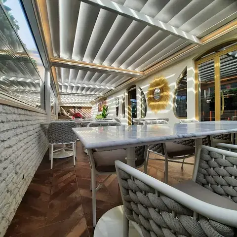 FOLLIS - Ristorante &amp; American Bar