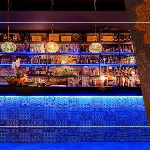 Goa Cocktail Bar con Cucina