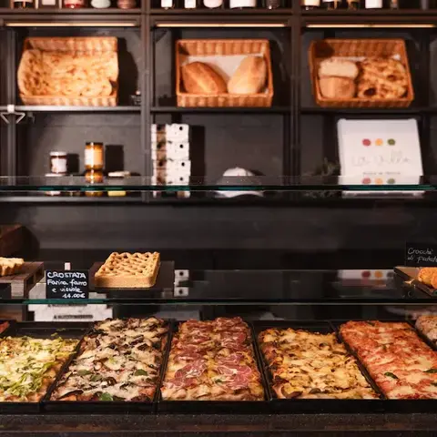 La Villa - PIZZA IN TEGLIA -