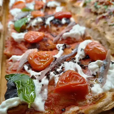 Magna Urban Pizza Lab