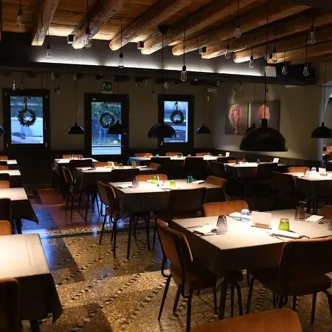 Pizzeria 081 - Storie di pizza