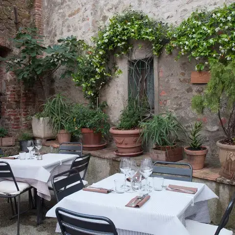 Posto Pubblico Dei F.lli Cech