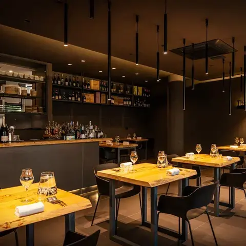 Truth, Appetizer Restaurant