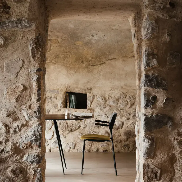 Contrada Bricconi_tavolo