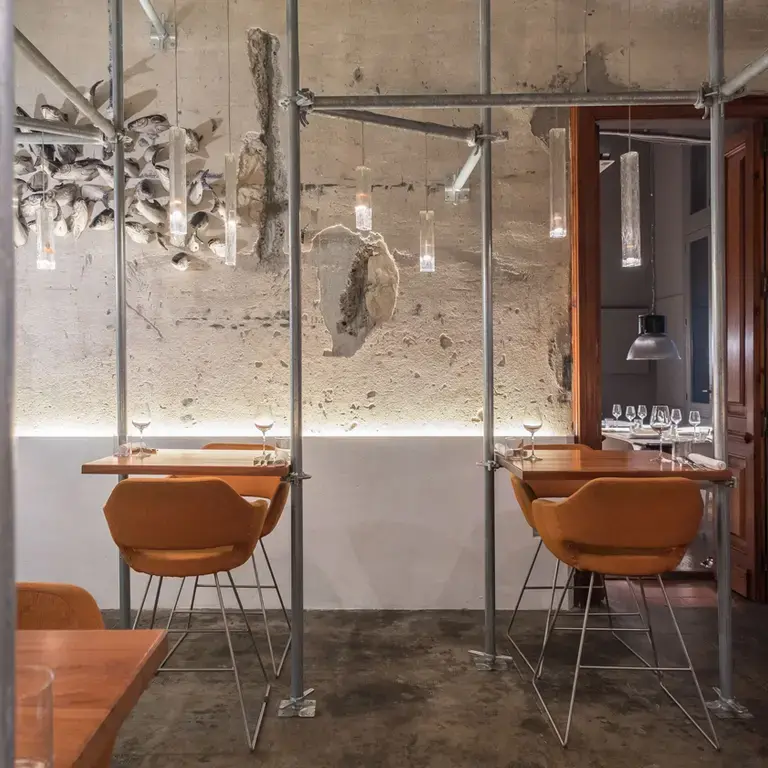 Josto dettaglio sala