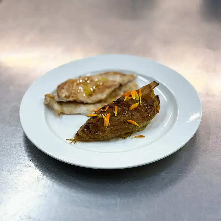 Pollo alla griglia e cavolo glassato