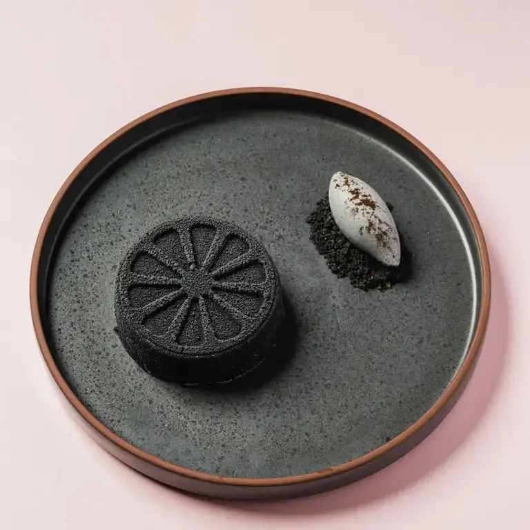 Oops I Burned the Key Lime Pie. Credit: Torno Subito