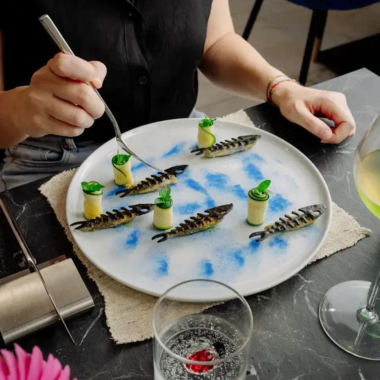 io Restaurant piatti al tavolo