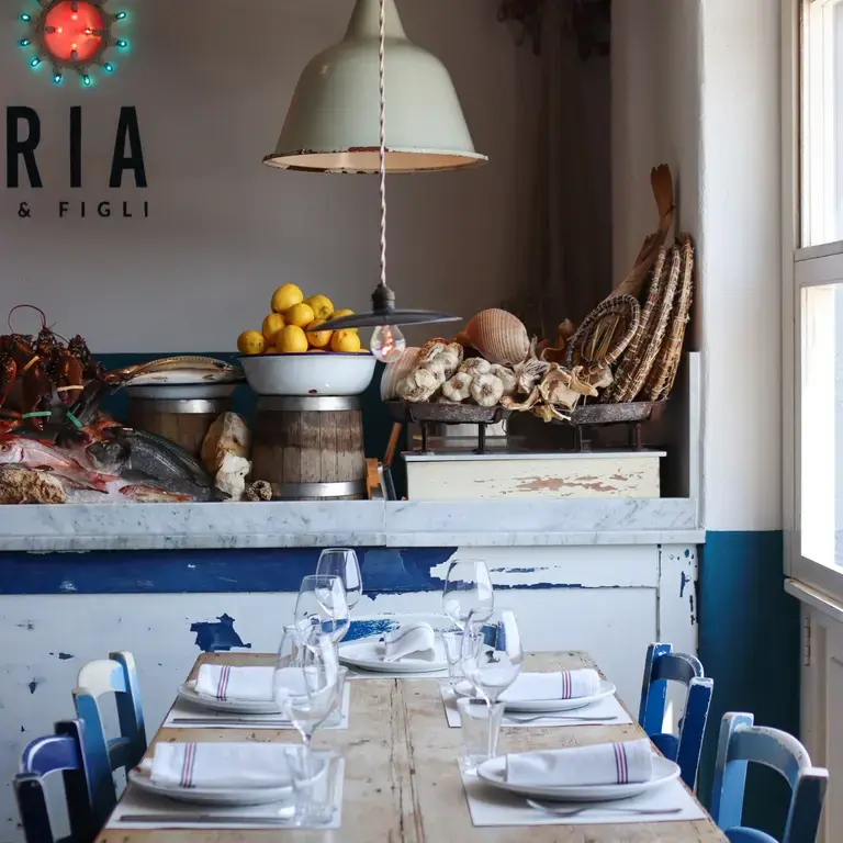 taverna del porto - interni