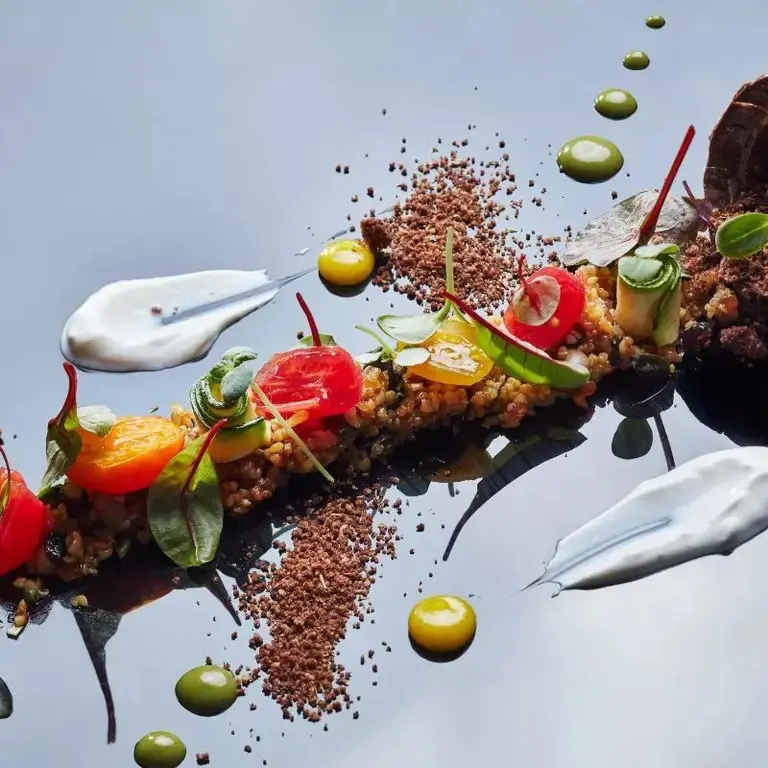 Alex Tsiotinis: i piatti iconici del ristorante CTC di Atene