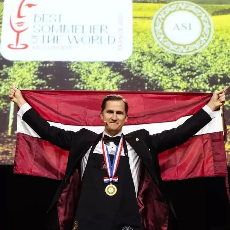 Raimonds Tomsons è il miglior sommelier del mondo 2023