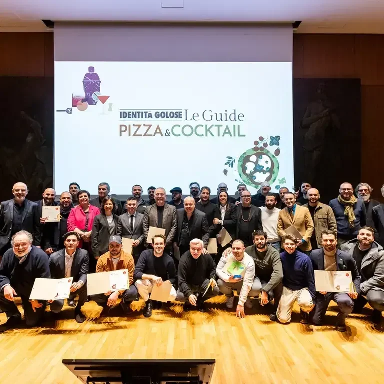 Guida identità golose pizzerie e cocktail d'autore