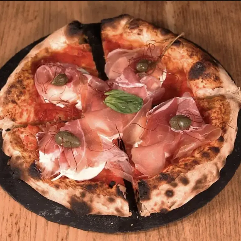 Ristorante Pizzeria Bella Napoli con Locanda