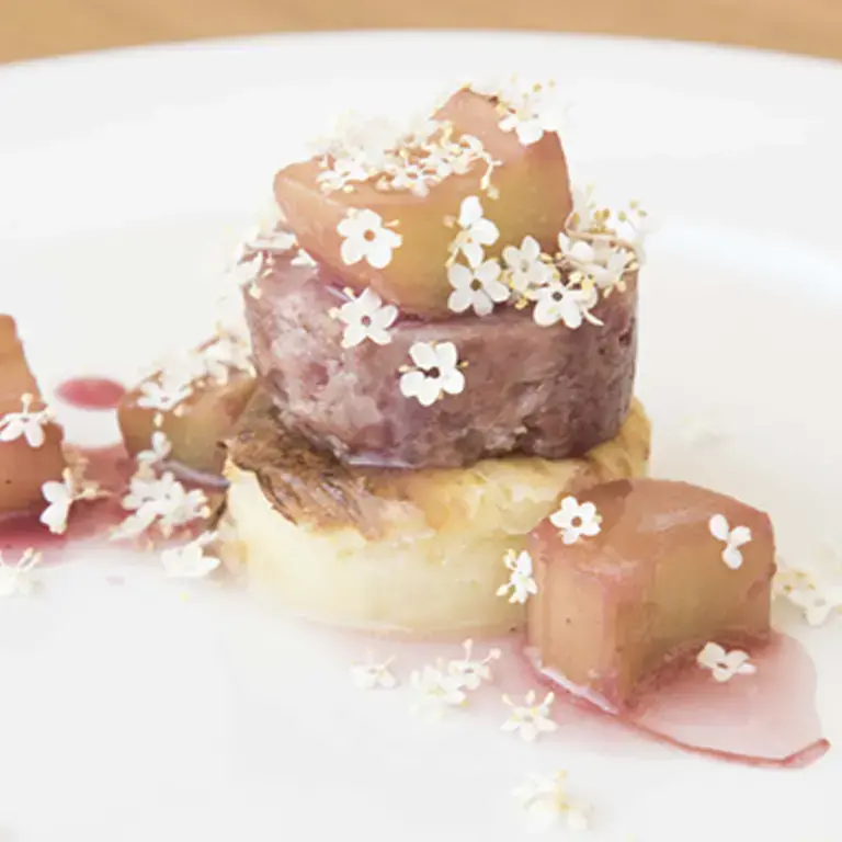 antonia-klugmann-musetto-ciliegie