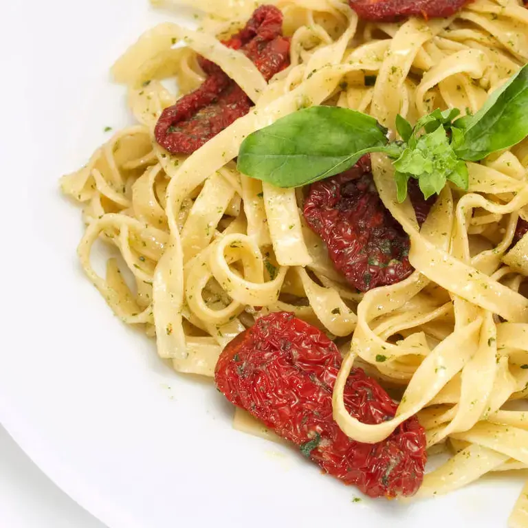 pasta con pomodori secchi - Fine Dining Lovers