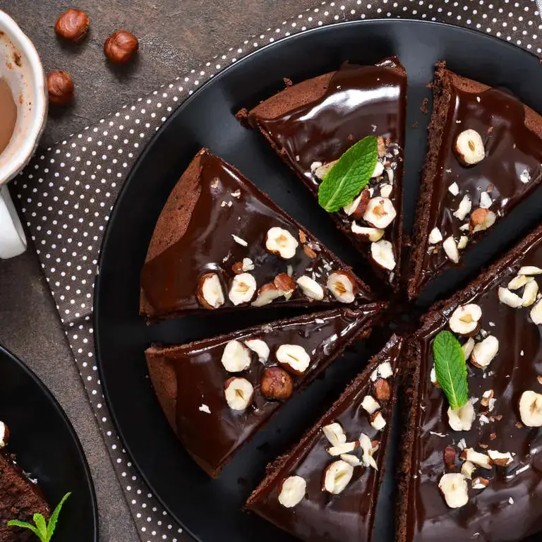 torta con nocciole e cioccolato - Fine Dining Lovers