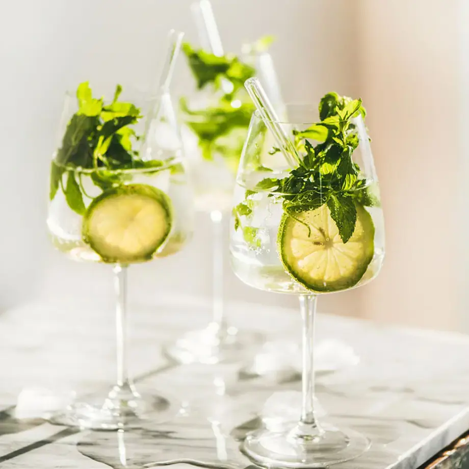hugo spritz - Fine Dining Lovers