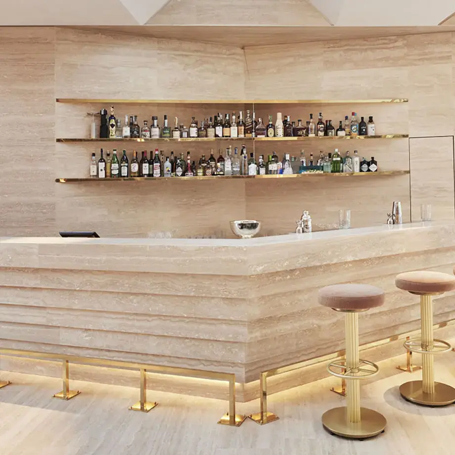 L'interno di Vesta, nuovo locale in via Fiori Chiari a Milano