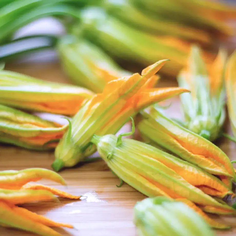 come pulire i fiori di zucca