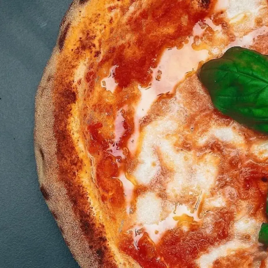 1000 • Pizza and Diner