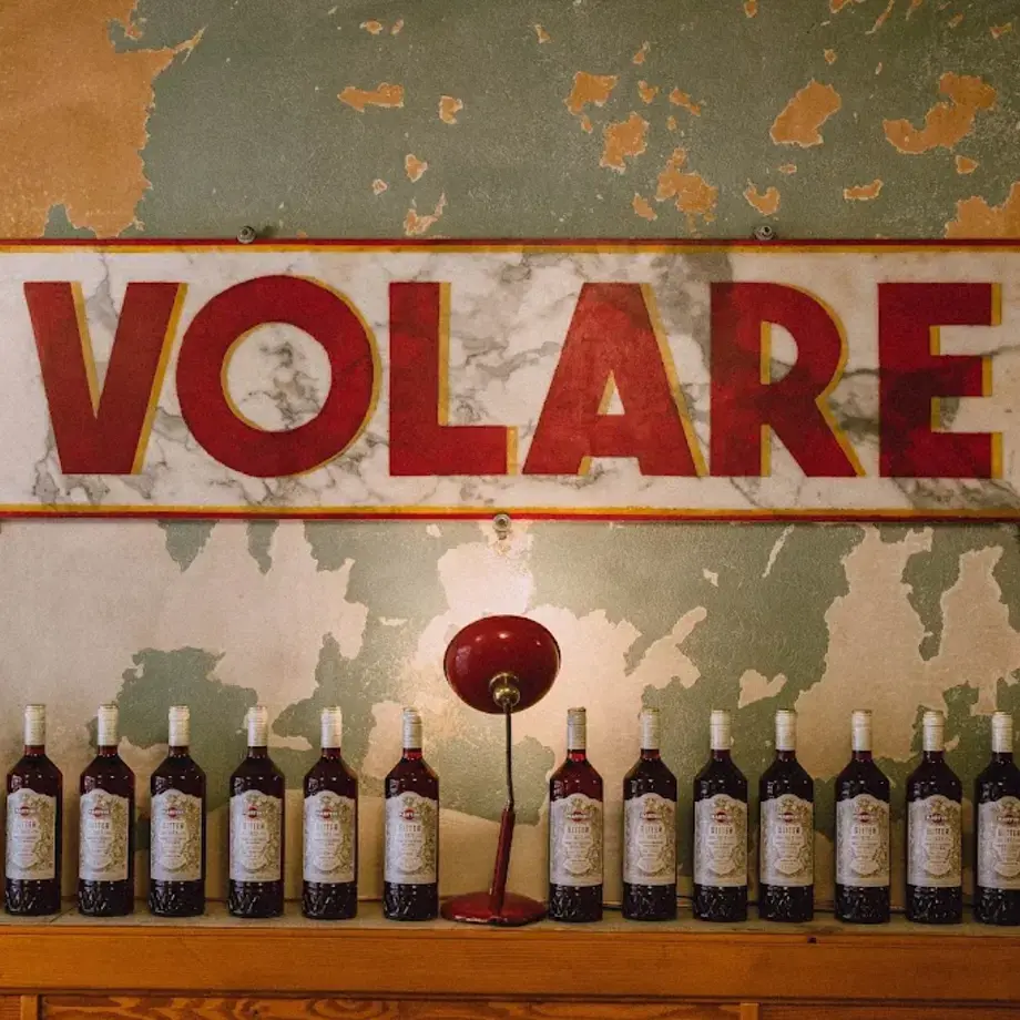 Bar Volare