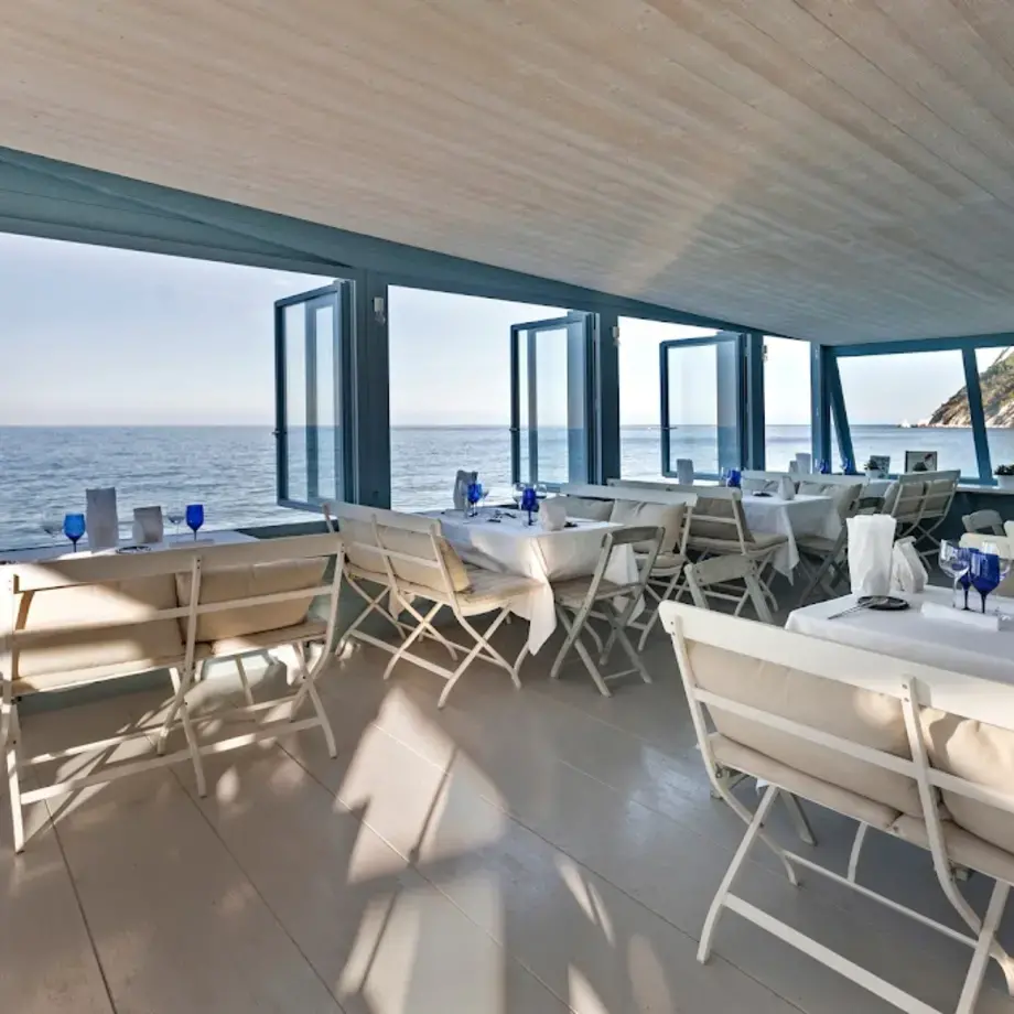 Clandestino Susci Bar