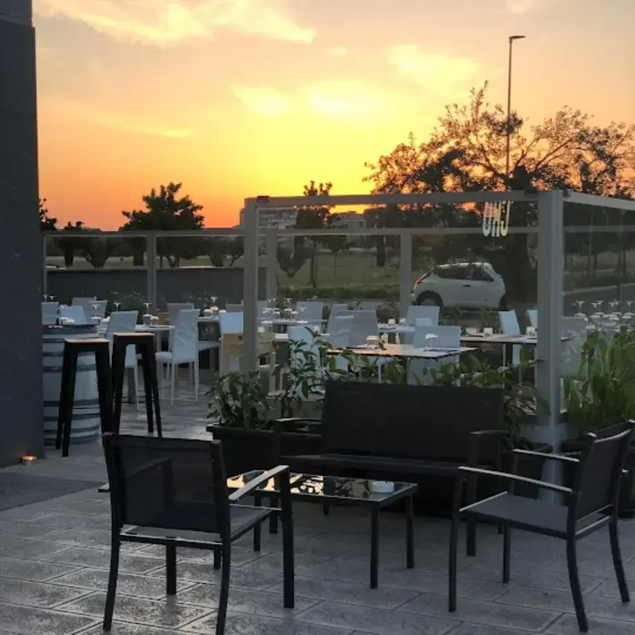 Cru Vineria &amp; Cucina