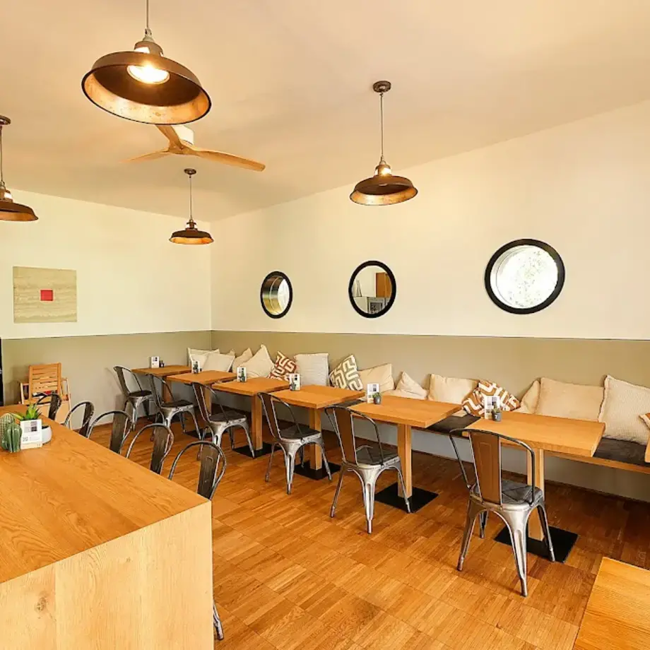 Disapore+ Caffè &amp; Pizzeria Contemporanea