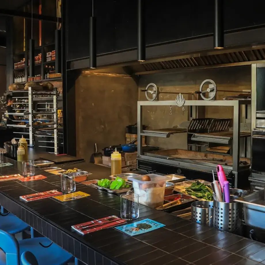 FAAK Cibo e Vino a Ribellione Naturale