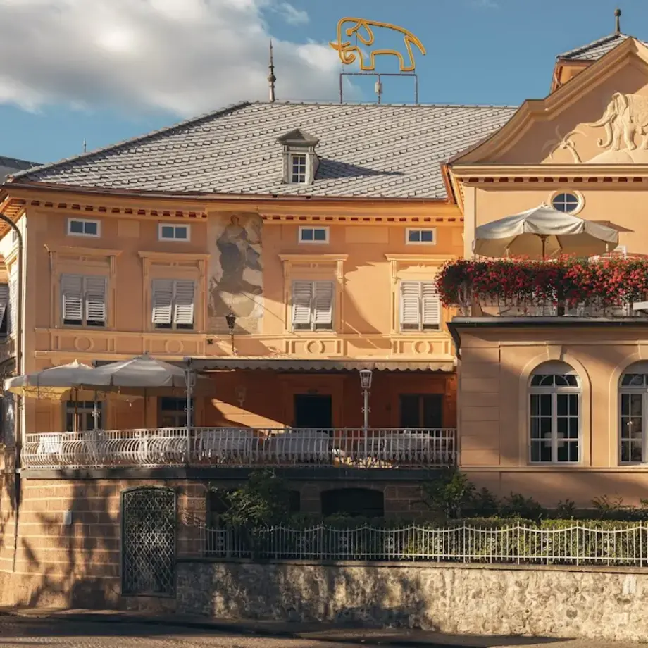 Hotel &amp; Restaurant Elephant